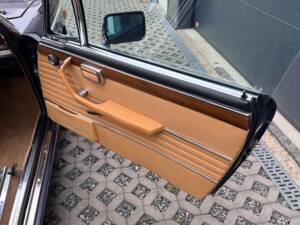 Image 13/28 of BMW 3.0 CS (1975)