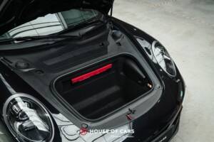 Imagen 12/23 de Porsche 911 Carrera (2017)
