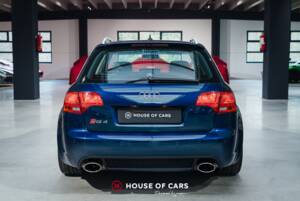 Image 8/22 of Audi RS4 Avant (2007)