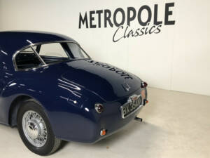 Immagine 15/39 di SIMCA 9 Sport (1952)