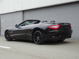 Immagine 25/93 di Maserati GranCabrio 4.7 (2010)