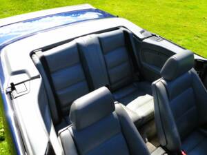 BMW 320i Cabriolet (E30) 1992
