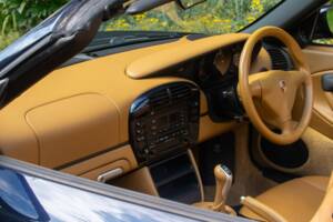 Immagine 11/50 di Porsche Boxster (2004)