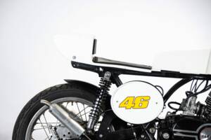 Afbeelding 38/50 van Yamaha 175 GP Special (1975)