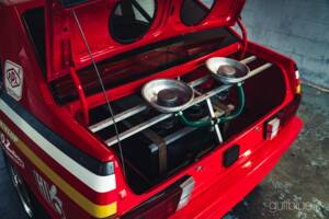 Bild 37/52 von Alfa Romeo 75  2.5 V6 (1986)