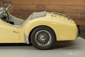 Image 8/8 of Triumph TR 3A (1959)