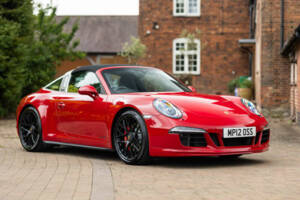 Immagine 1/50 di Porsche 911 Targa 4 GTS (2015)