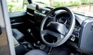 Image 4/50 of Land Rover Defender 90 (2012)