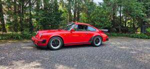 Immagine 19/37 di Porsche 911 Carrera 3.2 (1985)