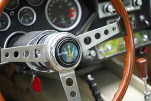 Bild 6/38 von Maserati Mistral 4000 (1968)
