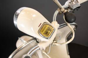 Bild 47/50 von Piaggio Vespa 150 "Struzzo" VL (1955)