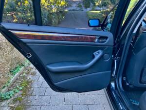 Image 15/21 of ALPINA B3 3.3 Allrad Touring (2002)