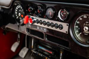 Immagine 18/51 di Land Rover Range Rover Classic 3.9 (1989)