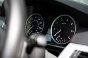 Imagen 27/65 de BMW 545i Touring (2005)
