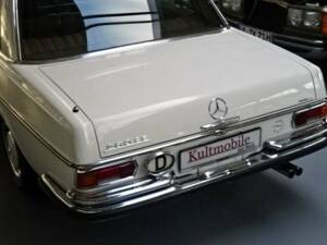 Image 5/34 of Mercedes-Benz 280 SE (1971)