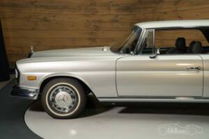 Bild 6/8 von Mercedes-Benz 280 SE (1970)