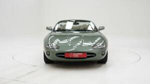 Image 9/15 of Jaguar XK8 4.0 (2000)