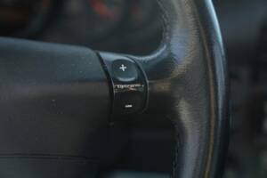 Image 34/50 of Porsche 911 Carrera 4 (1999)