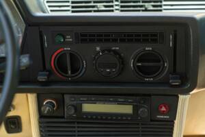 Bild 42/50 von BMW 635 CSi (1981)