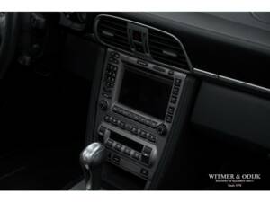 Bild 23/33 von Porsche 911 Carrera 4S (2007)