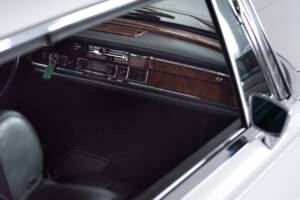 Bild 29/39 von Mercedes-Benz 280 SE 3,5 (1970)