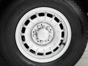 Image 9/15 de Mercedes-Benz 250 CE (1969)