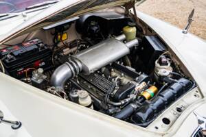 Bild 43/51 von Jaguar 240 (1968)