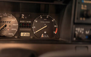 Image 89/132 of Volkswagen Santana 1.8 (1985)