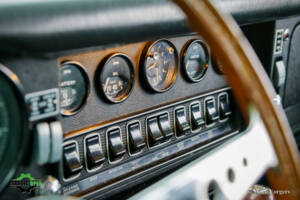 Image 39/61 de Jaguar Type E (2+2) (1969)
