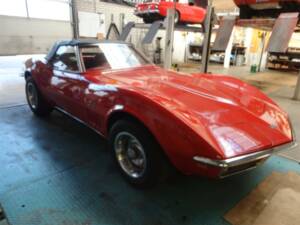 Image 13/50 of Chevrolet Corvette Stingray (1969)