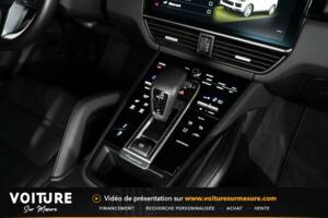 Bild 8/24 von Porsche Cayenne Coupé E-Hybrid (2022)