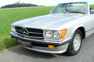 Image 2/37 de Mercedes-Benz 450 SL (1978)