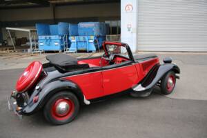 Immagine 45/45 di Citroën Traction Avant 11 BL (1952)