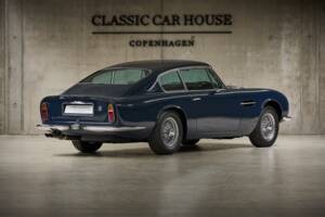Afbeelding 10/60 van Aston Martin DB 6 (1968)