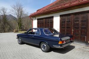 Bild 5/57 von Mercedes-Benz 230 CE (1980)