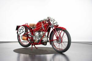 Immagine 8/50 di Moto Guzzi 250 SS (1930)