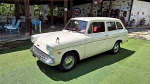 Image 17/63 of Ford Anglia (1965)