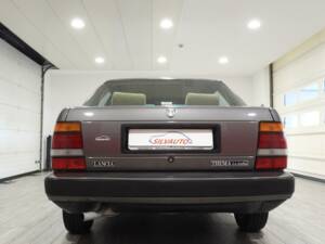 Bild 2/10 von Lancia Thema I.E. Turbo (1986)