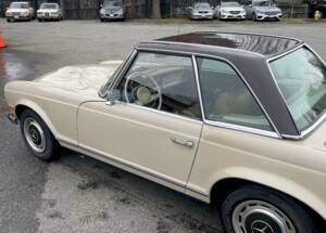 Image 5/38 de Mercedes-Benz 280 SL (1970)