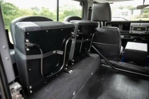 Image 20/50 de Land Rover Defender 90 Td5 (2003)