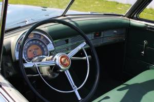 Image 24/52 of Chrysler New Yorker (1949)