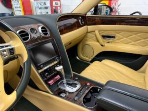 Bild 9/21 von Bentley Flying Spur W12 (2015)