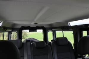 Bild 44/50 von Land Rover Defender 130 Double Cab (2007)