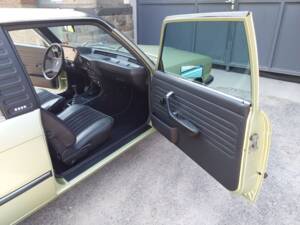 Bild 13/32 von BMW 320 Baur TC (1979)