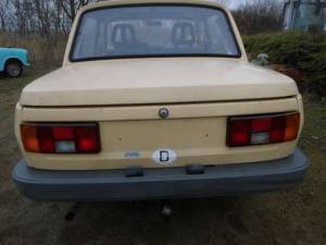 Image 19/48 de Wartburg 1.3 (1990)