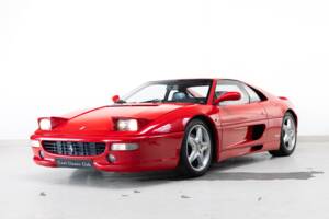 Afbeelding 2/40 van Ferrari F 355 Berlinetta (1996)