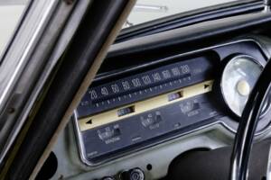 Image 23/48 of Alfa Romeo 2600 Berlina (1962)