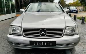 Image 2/14 of Mercedes-Benz SL 320 (1999)