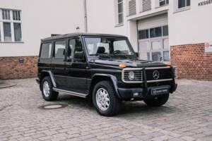 Bild 4/75 von Mercedes-Benz 300 GE (lang) (1990)