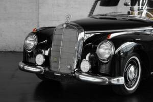 Image 10/50 of Mercedes-Benz 300 Cabriolet D (1952)